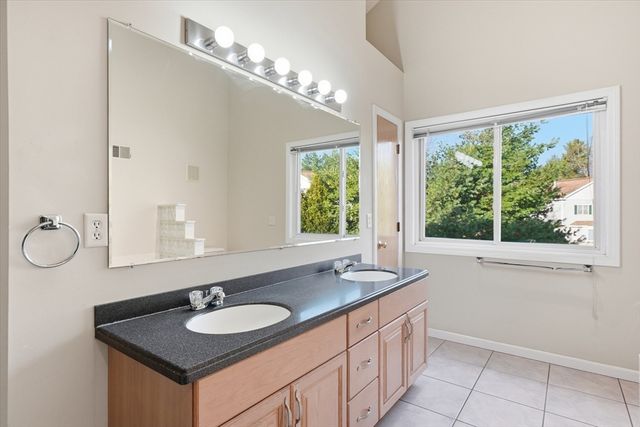 196 Algonquin Trail 196, Ashland, MA 01721