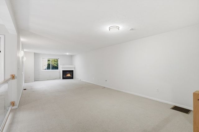 196 Algonquin Trail 196, Ashland, MA 01721