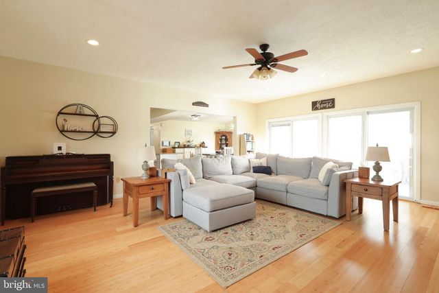 123 WALNUT RIDGE RD, Bellefonte, PA 16823