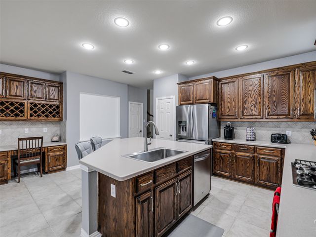 5654 Bay Meadows Drive, Frisco, TX 75034
