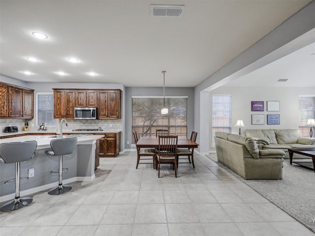 5654 Bay Meadows Drive, Frisco, TX 75034