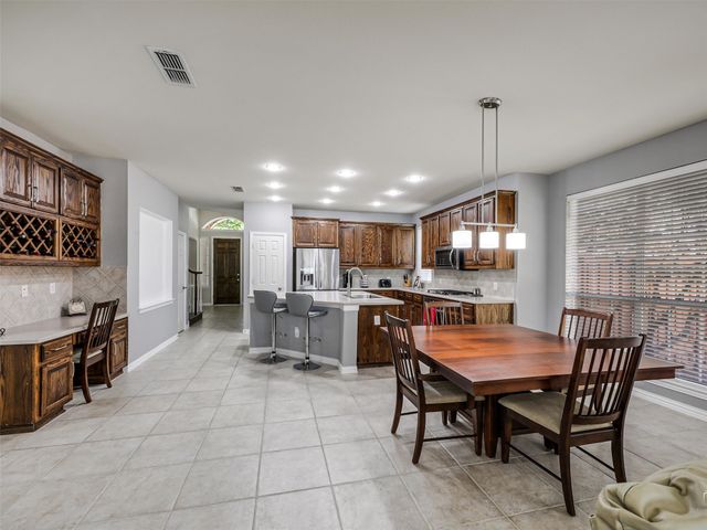 5654 Bay Meadows Drive, Frisco, TX 75034