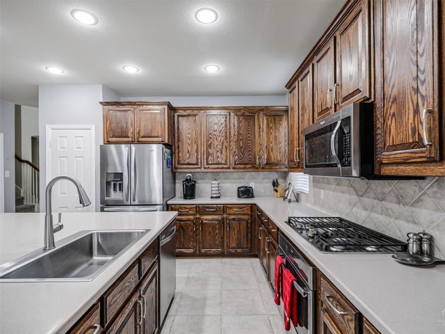 5654 Bay Meadows Drive, Frisco, TX 75034