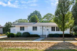 3155 Lindland Road, Muskegon, MI 49441