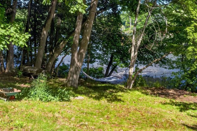 30R Morses Pond Road, Wellesley, MA 02428