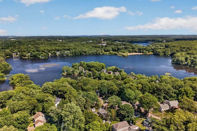 30R Morses Pond Road, Wellesley, MA 02428