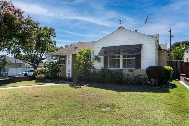 1701 N Naomi, Burbank, CA 91505