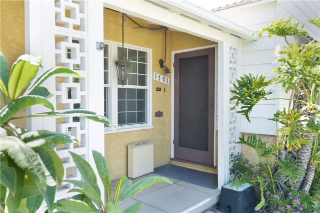 1701 N Naomi, Burbank, CA 91505