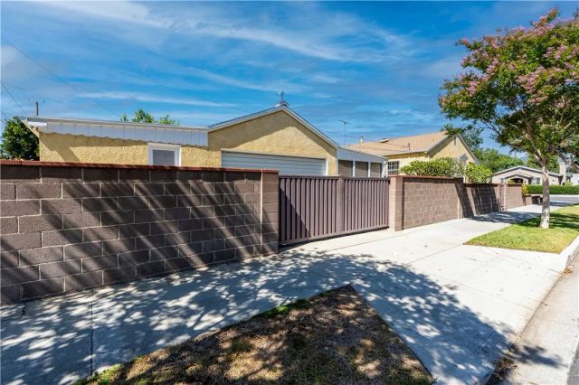 1701 N Naomi, Burbank, CA 91505