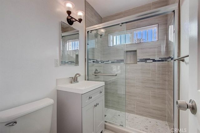 2122 E 10th Street, Long Beach, CA 90804