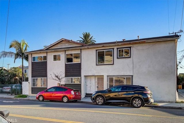 2122 E 10th Street, Long Beach, CA 90804