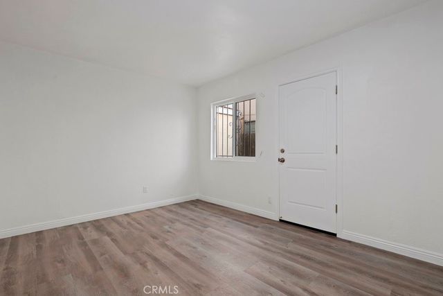 2122 E 10th Street, Long Beach, CA 90804