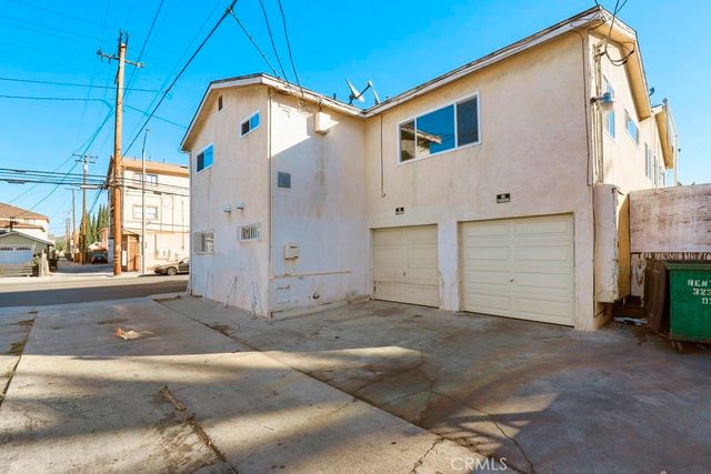 2122 E 10th Street, Long Beach, CA 90804