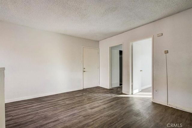 2122 E 10th Street, Long Beach, CA 90804