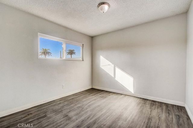 2122 E 10th Street, Long Beach, CA 90804