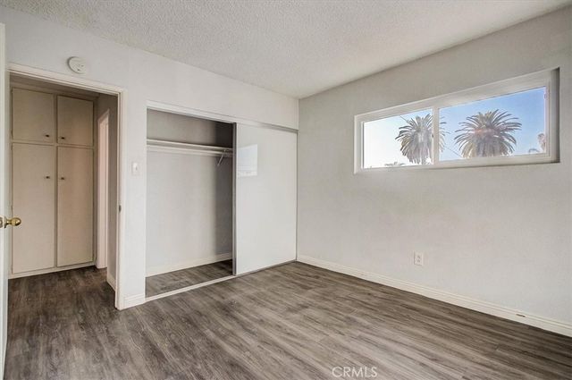 2122 E 10th Street, Long Beach, CA 90804