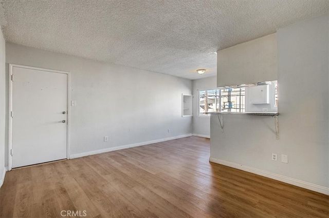 2122 E 10th Street, Long Beach, CA 90804