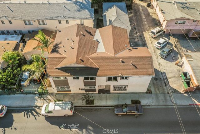 2122 E 10th Street, Long Beach, CA 90804