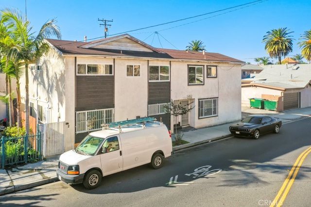 2122 E 10th Street, Long Beach, CA 90804