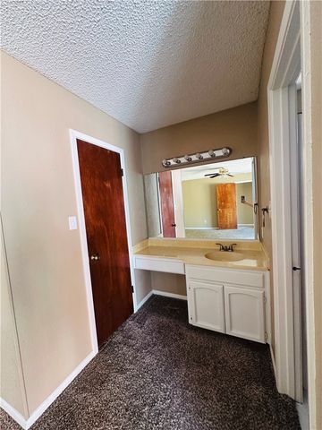 862 Siskin Cir, Corpus Christi, TX 78418
