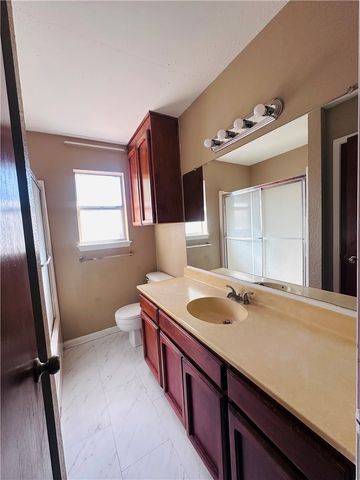 862 Siskin Cir, Corpus Christi, TX 78418