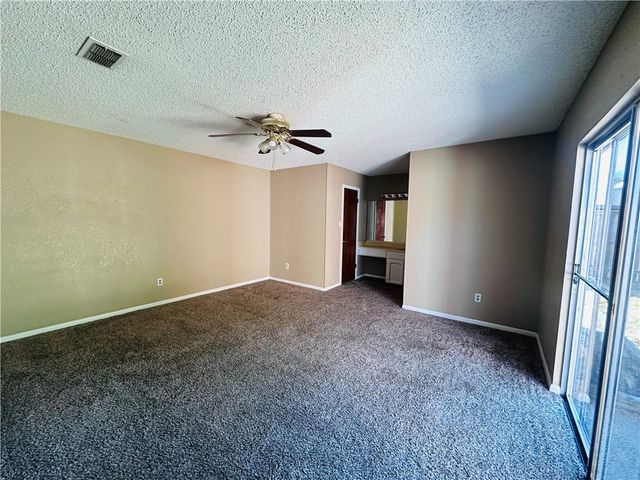 862 Siskin Cir, Corpus Christi, TX 78418