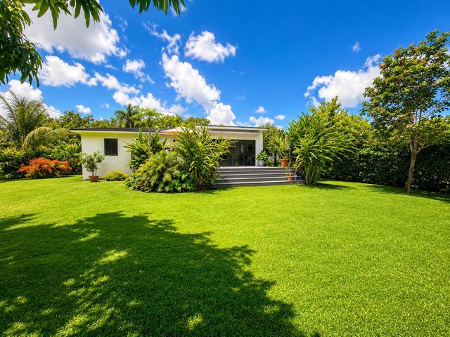 13231 NW 1st Avenue, Miami, FL 33168