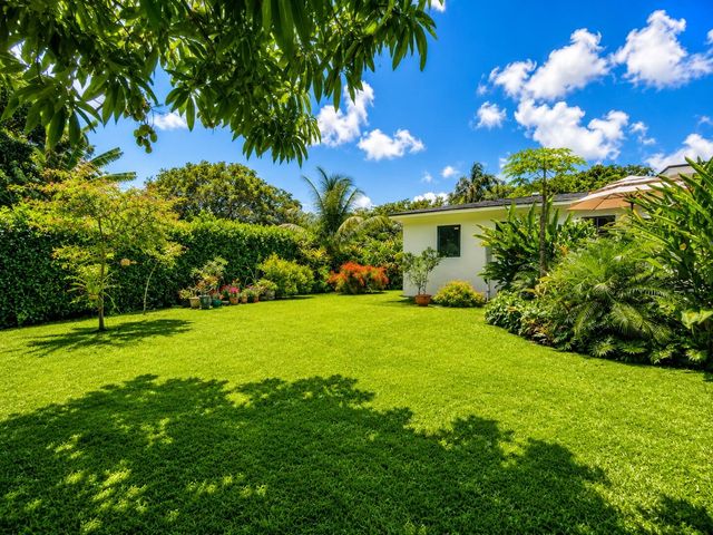 13231 NW 1st Avenue, Miami, FL 33168