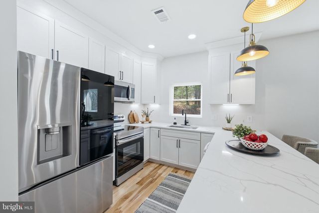 1034 GREENVIEW, Basye, VA 22810