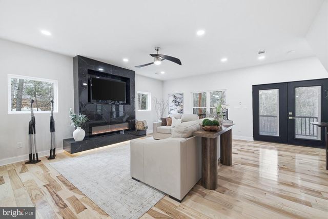 1034 GREENVIEW, Basye, VA 22810