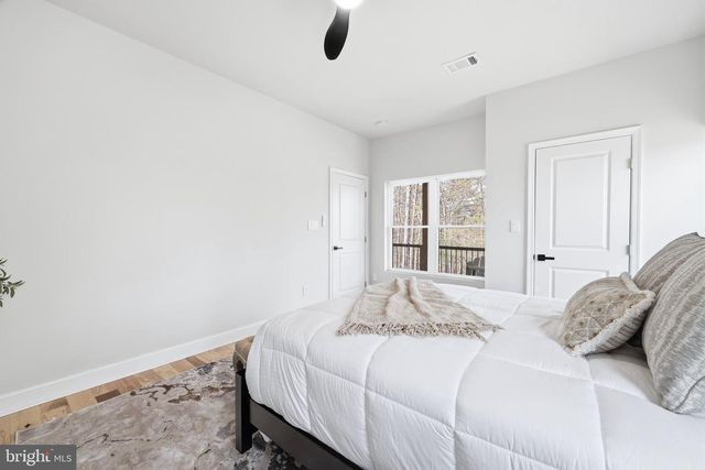 1034 GREENVIEW, Basye, VA 22810