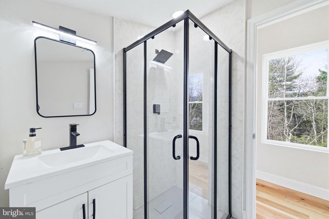 1034 GREENVIEW, Basye, VA 22810