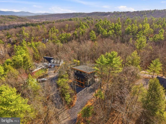 1034 GREENVIEW, Basye, VA 22810