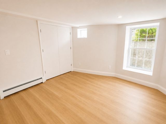 111 Hillsdale Rd 1, Somerville, MA 02144