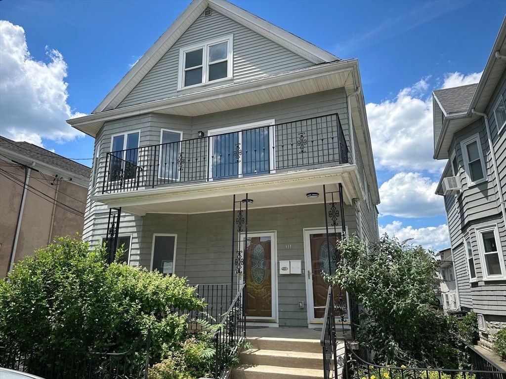 111 Hillsdale Rd 1, Somerville, MA 02144