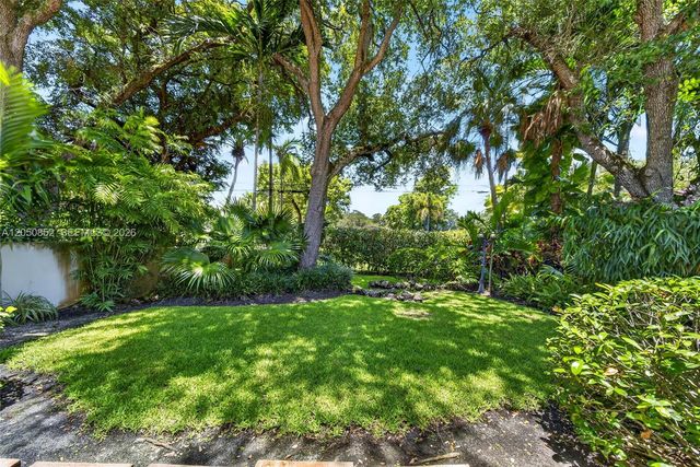 4820 Campo Sano Court, Coral Gables, FL 33146