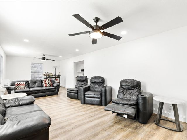 3805 Kimberly Lane, Fort Worth, TX 76133