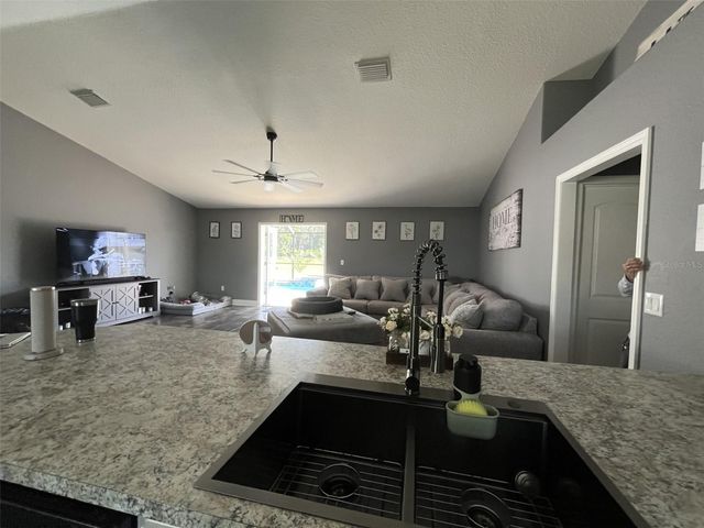 4013 SE 98TH PLACE, Belleview, FL 34420