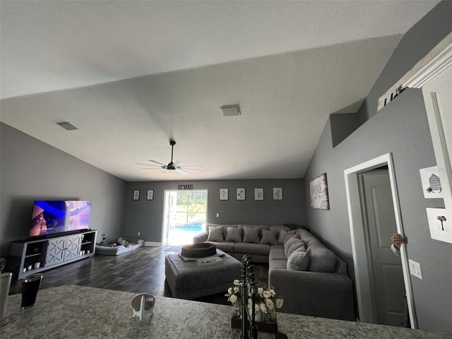 4013 SE 98TH PLACE, Belleview, FL 34420