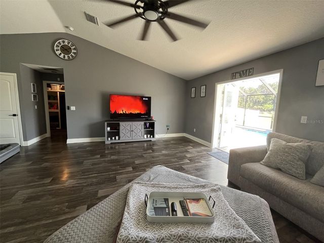 4013 SE 98TH PLACE, Belleview, FL 34420