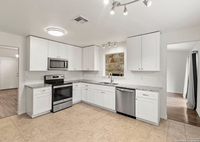 4602 Oak Climb, San Antonio, TX 78217