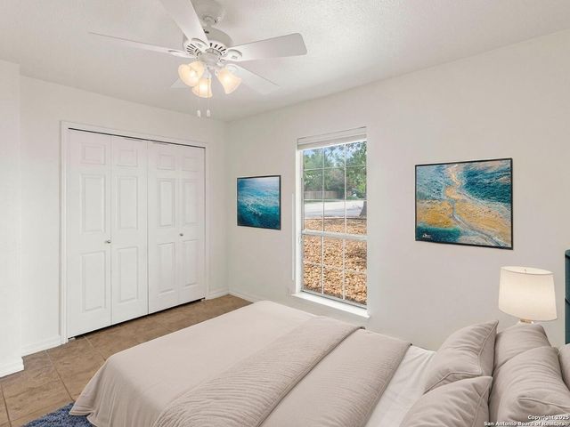 4602 Oak Climb, San Antonio, TX 78217