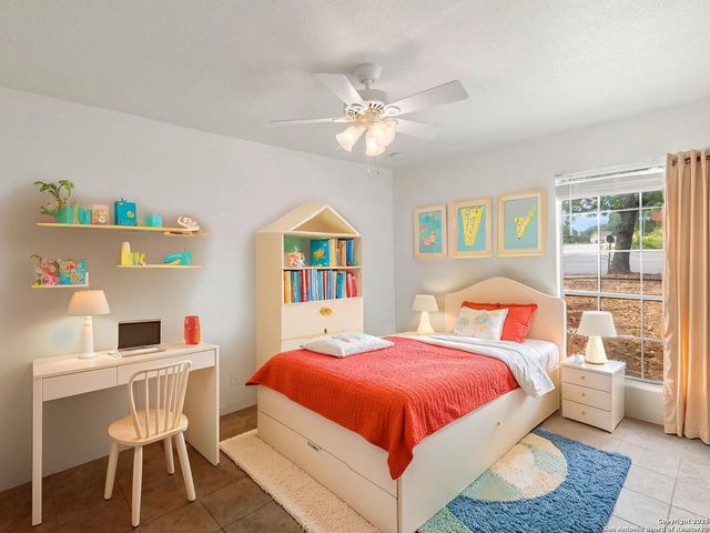 4602 Oak Climb, San Antonio, TX 78217