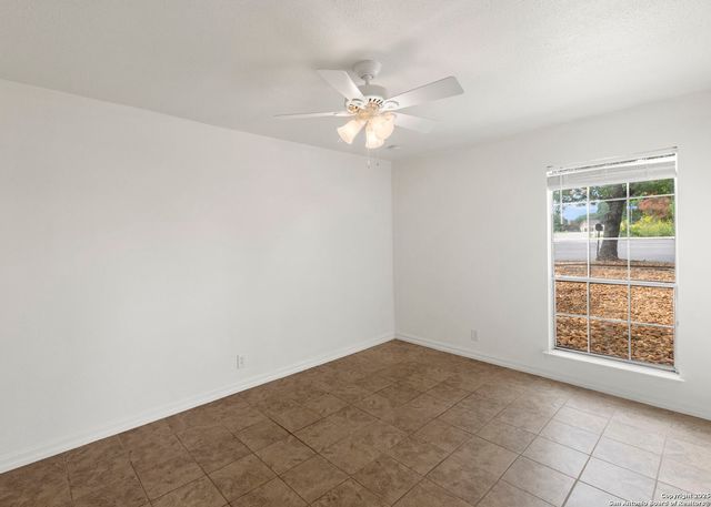 4602 Oak Climb, San Antonio, TX 78217