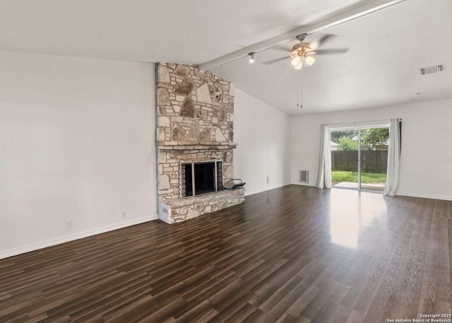 4602 Oak Climb, San Antonio, TX 78217