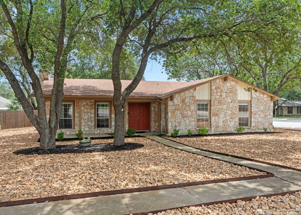 4602 Oak Climb, San Antonio, TX 78217