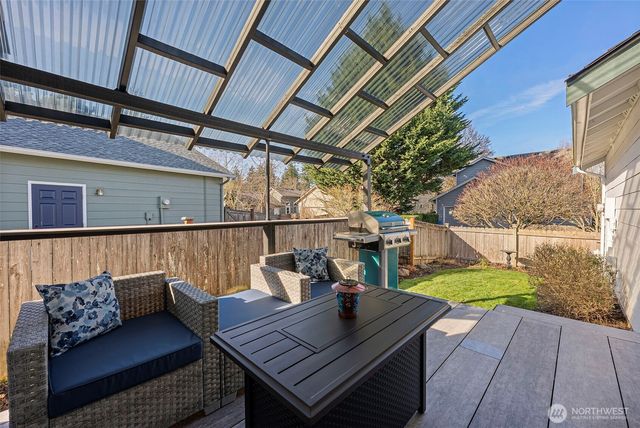 2253 McDonald Avenue, Dupont, WA 98327