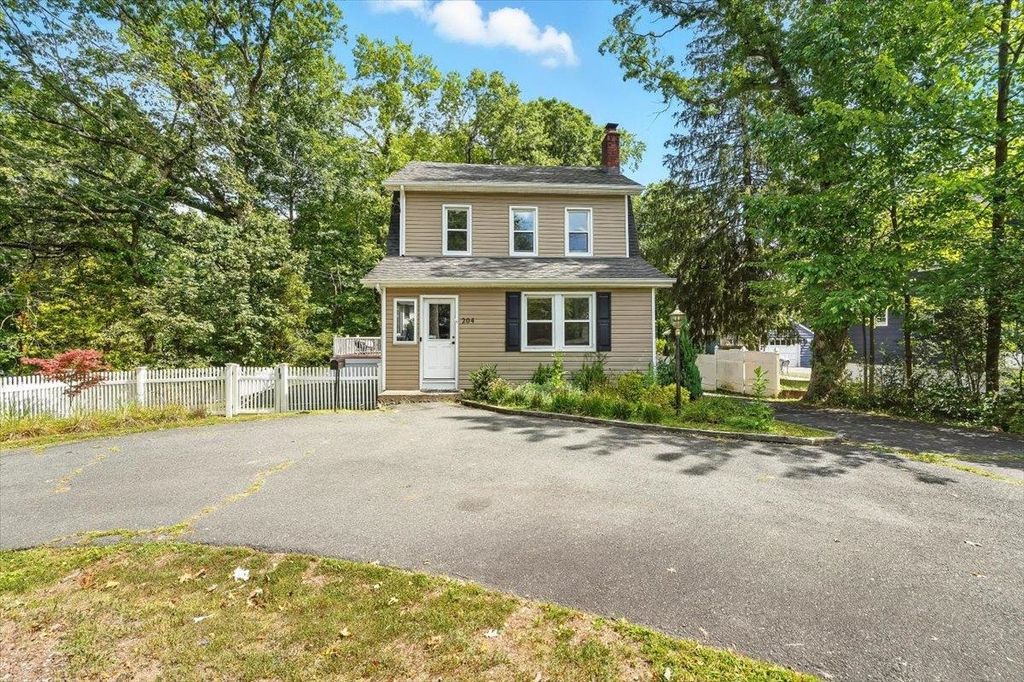 204 WEST NORTHFIELD AVE, Livingston, NJ 07039