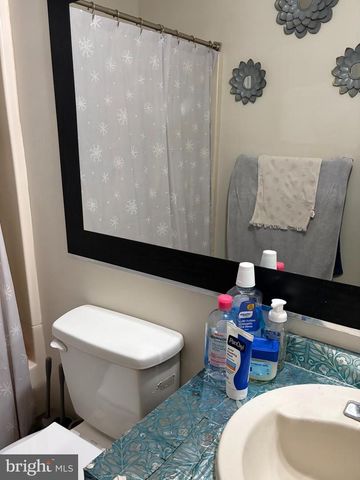 4403B ABERDEEN DR, Mount Laurel, NJ 08054