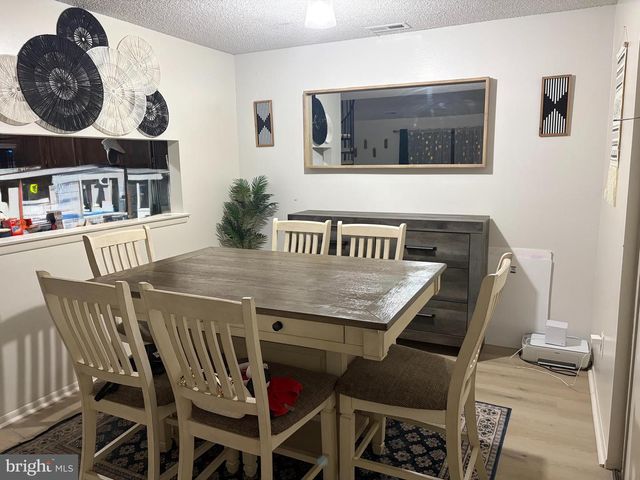 4403B ABERDEEN DR, Mount Laurel, NJ 08054
